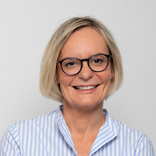 Sandra Dury